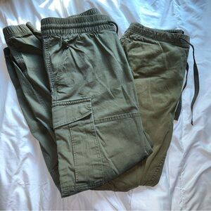Bundle of 2 joggers